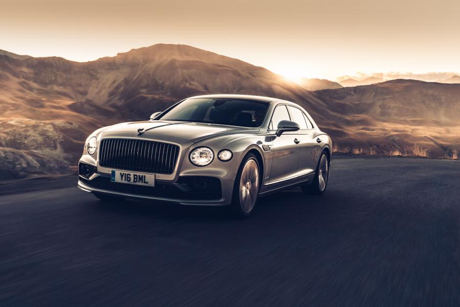  Bentley Flying Spur Blackline 2019 года  (WW) (фото 34 из 40)